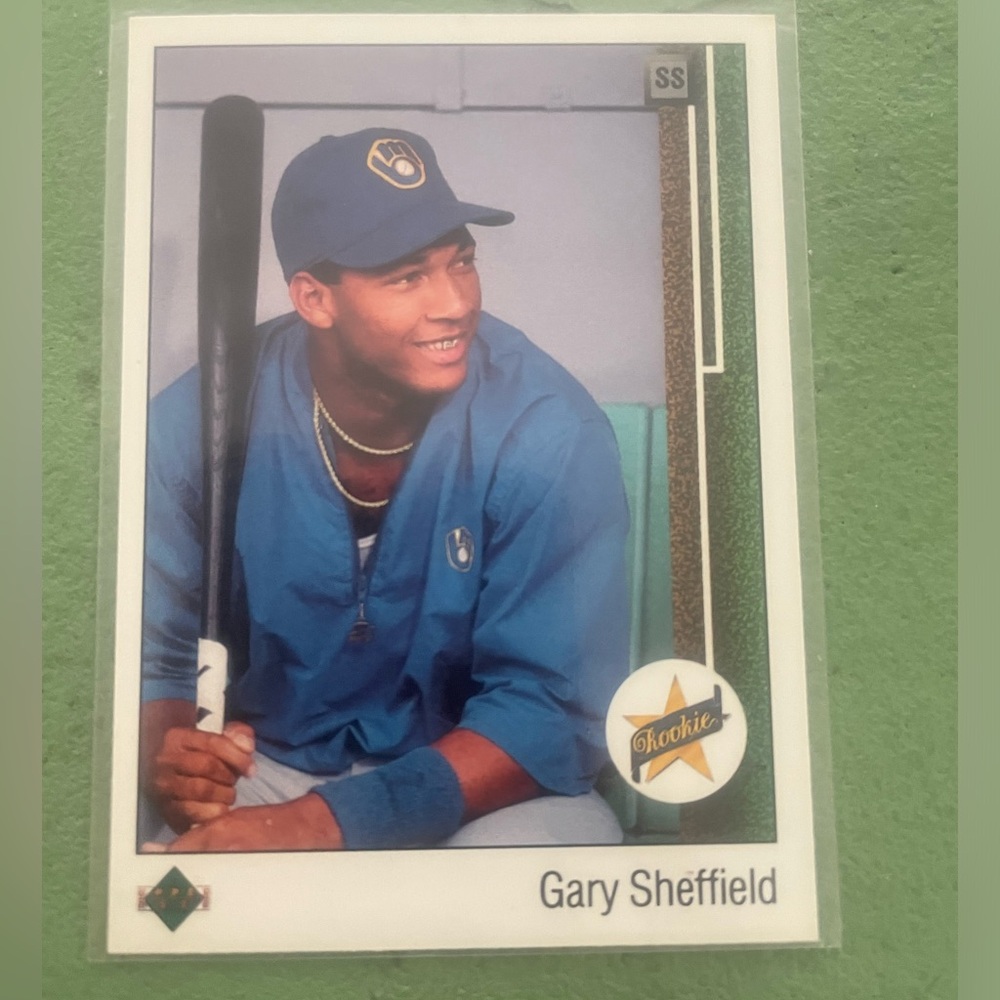 Garry Sheffield Card Lot w/ 1989 UD Rookie and Milwaukee Brewers RC